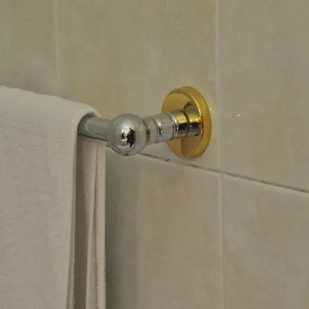 Pavone 3* Angera