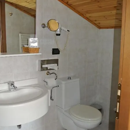 Pavone Hotel 3*